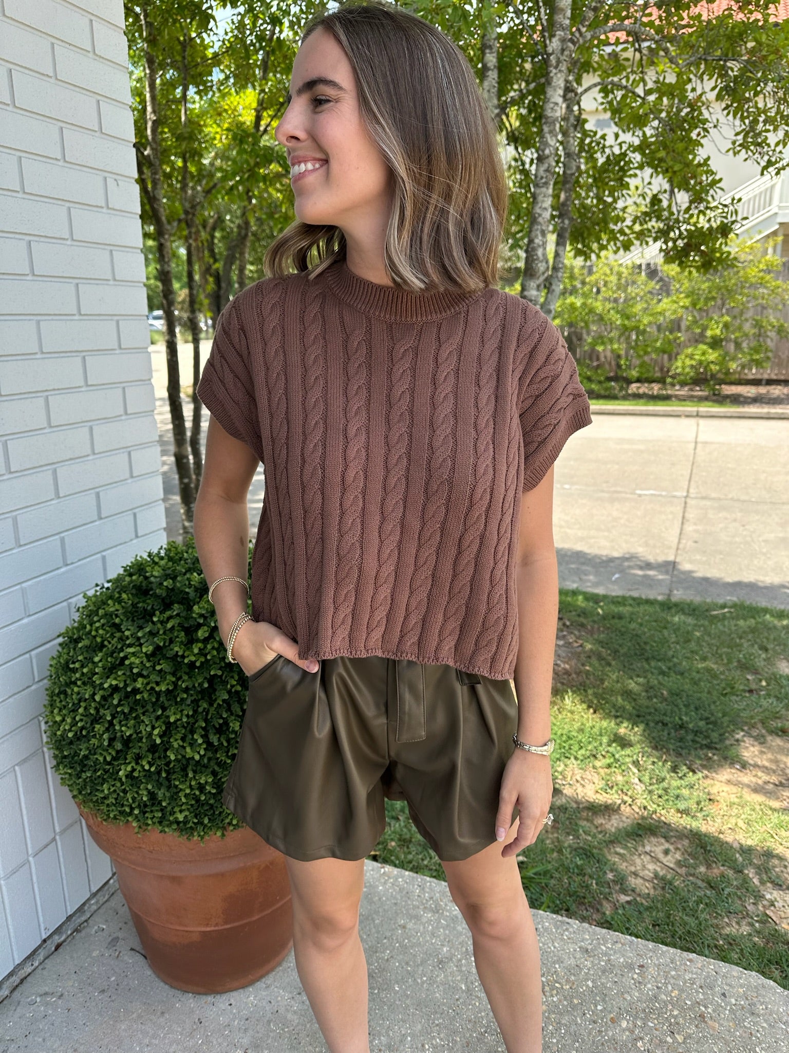 Cropped Sweater Brown