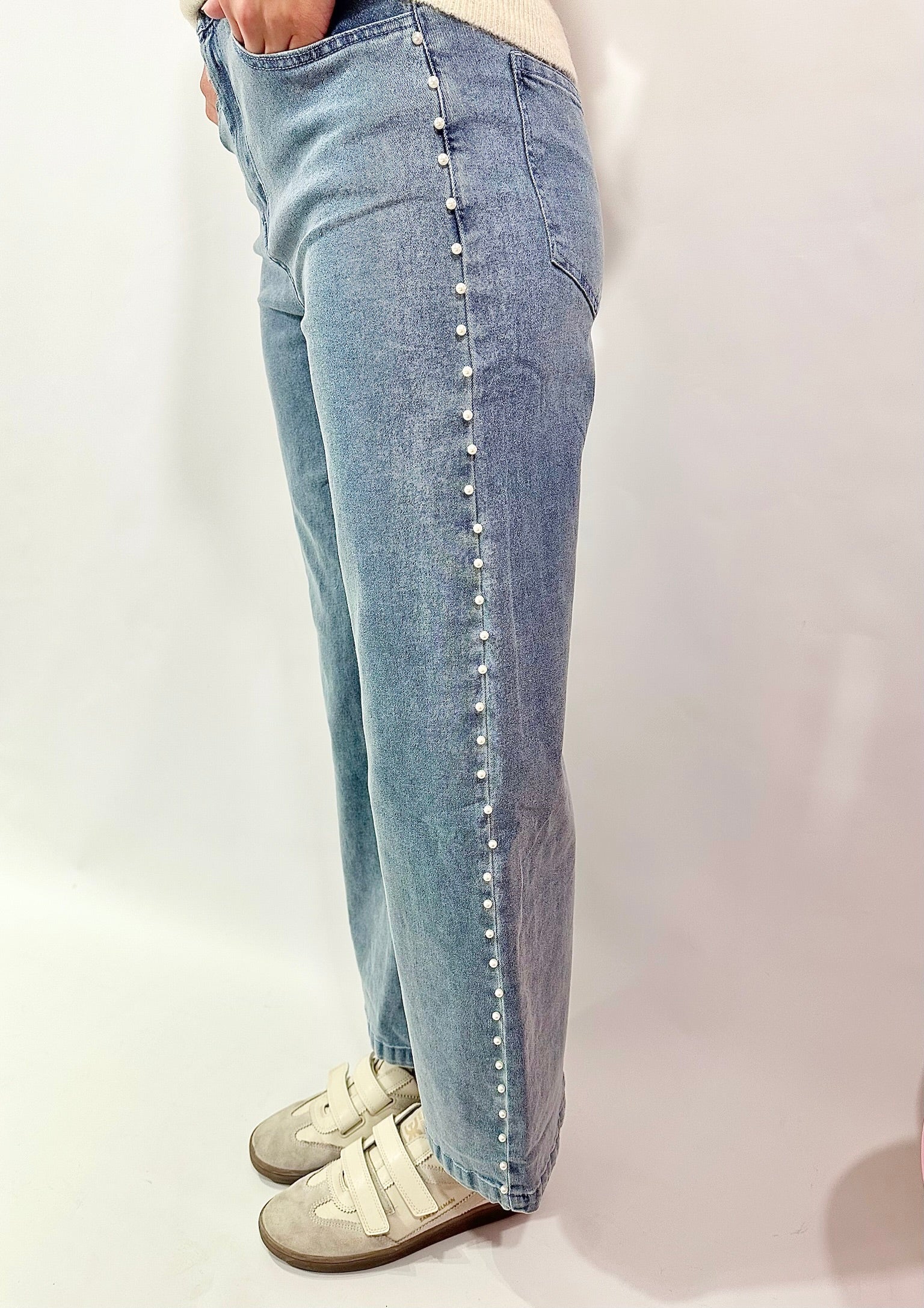 Sara Pearl Jeans LT. Denim